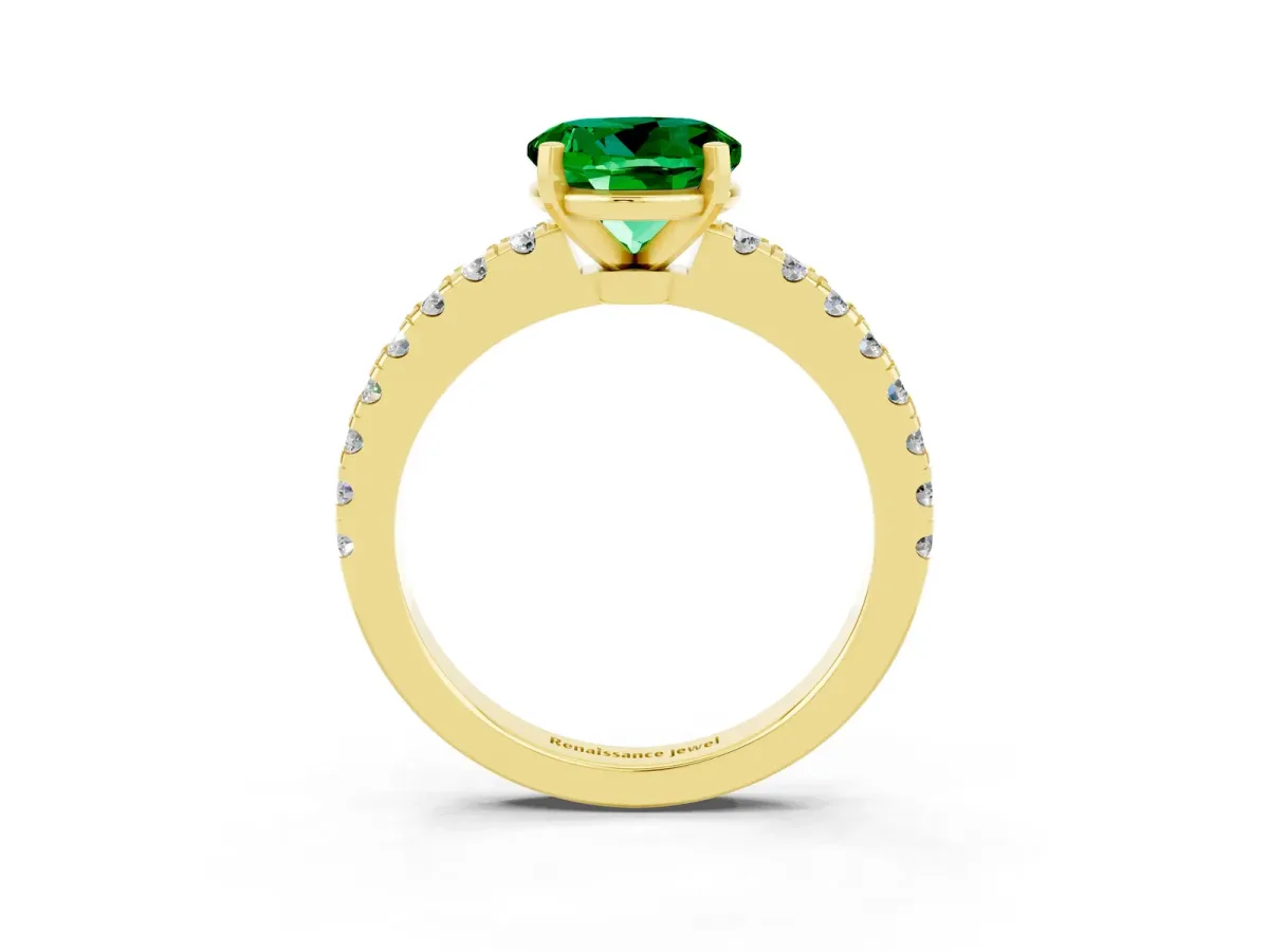 Round Cut Solitaire Emerald with Pavé Band and Four-Prong Setting Yellow gold