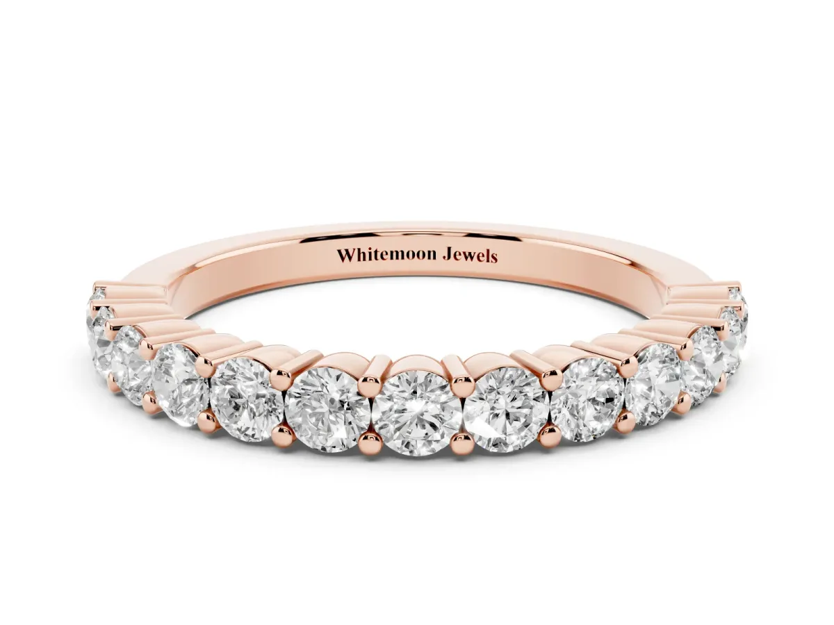 Alternating Round Diamond Promise Ring with Round Diamond Accents Rose gold