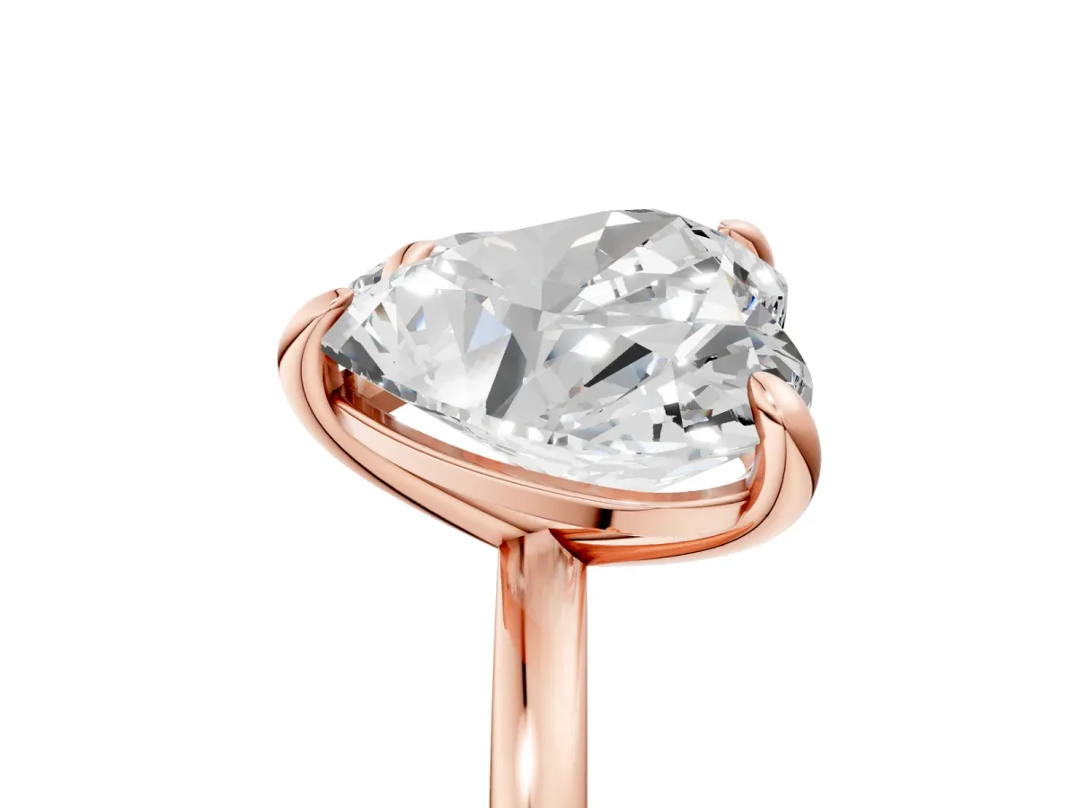 Oval and Heart Toi Moi Ring with Prong Setting and Plain Band Rose gold