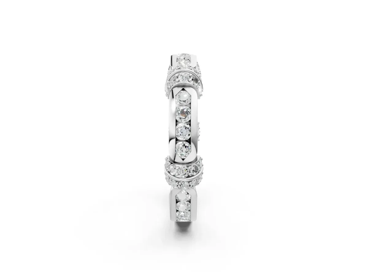 Pavé Round Diamond Link Band with Bezel Setting White gold