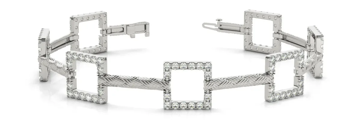 Square Diamond Pavé Link Bracelet with Textured Band and Four-Prong Setting White gold