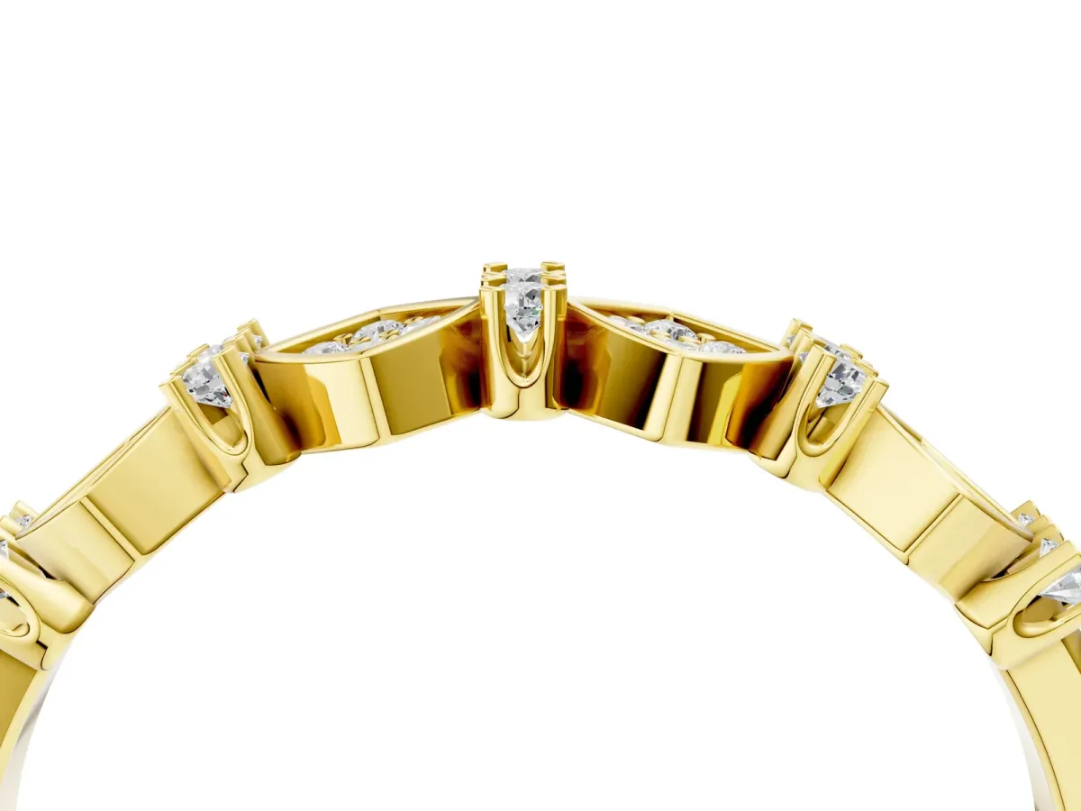 Pavé Cushion Diamond Cluster Eternity Band with Prong Setting Yellow gold