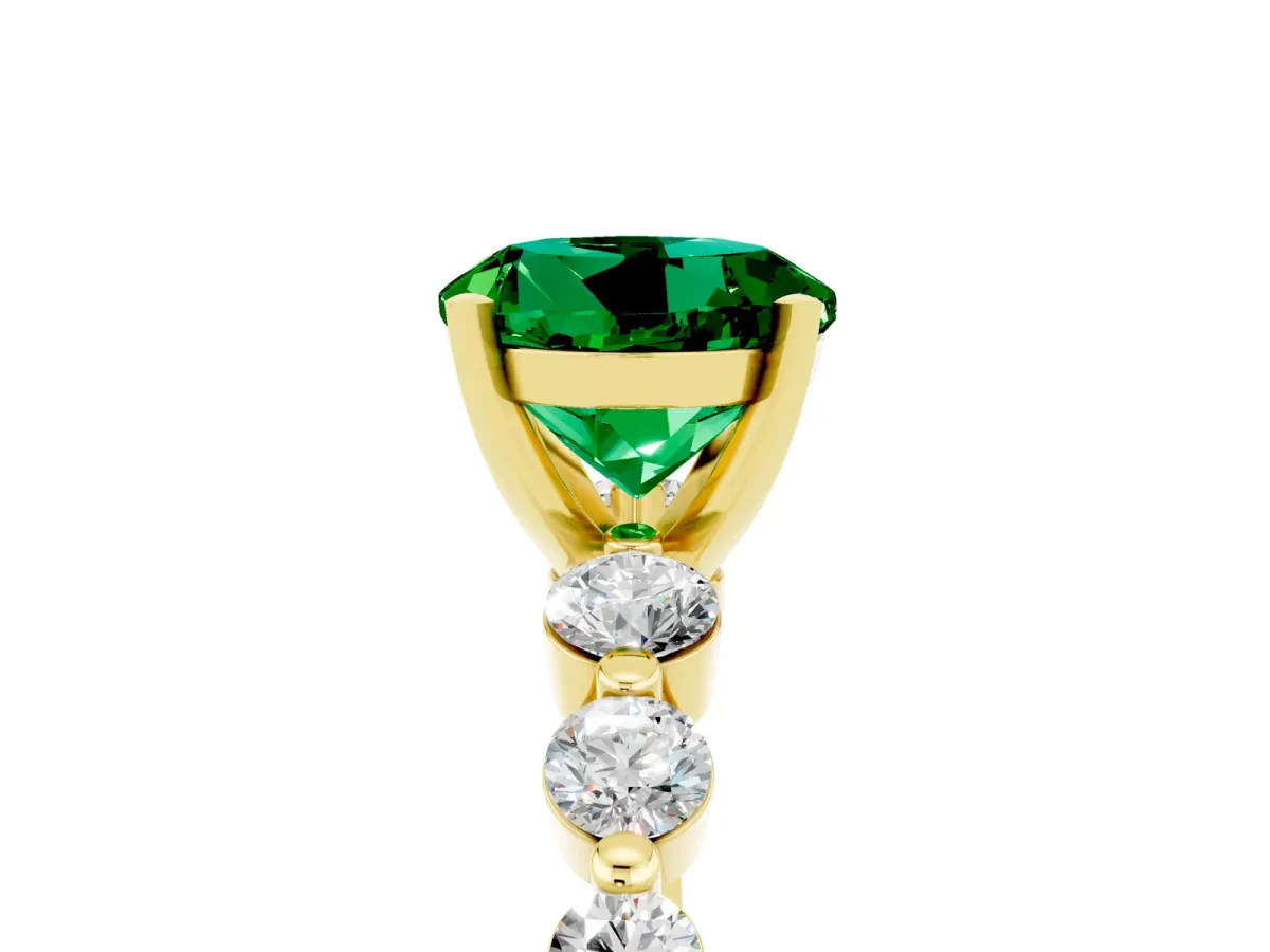 Round Cut Solitaire Emerald Ring with Pave Band and Four-Prong Setting Yellow gold