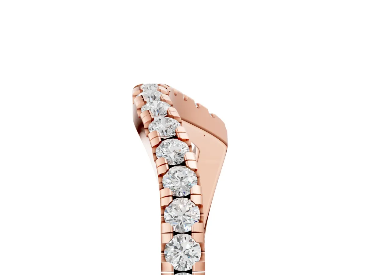 Round Diamond Pavé Twist Band with U-Prong Setting Rose gold