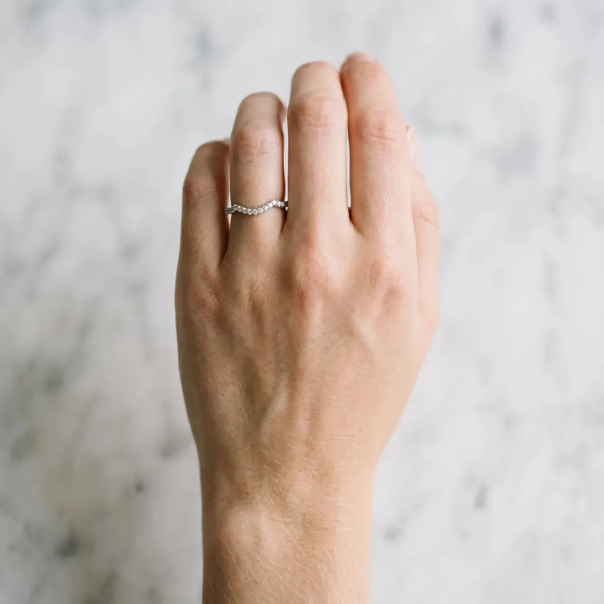 Pavé Round Diamond Curved Band with Micro Prong Setting White gold