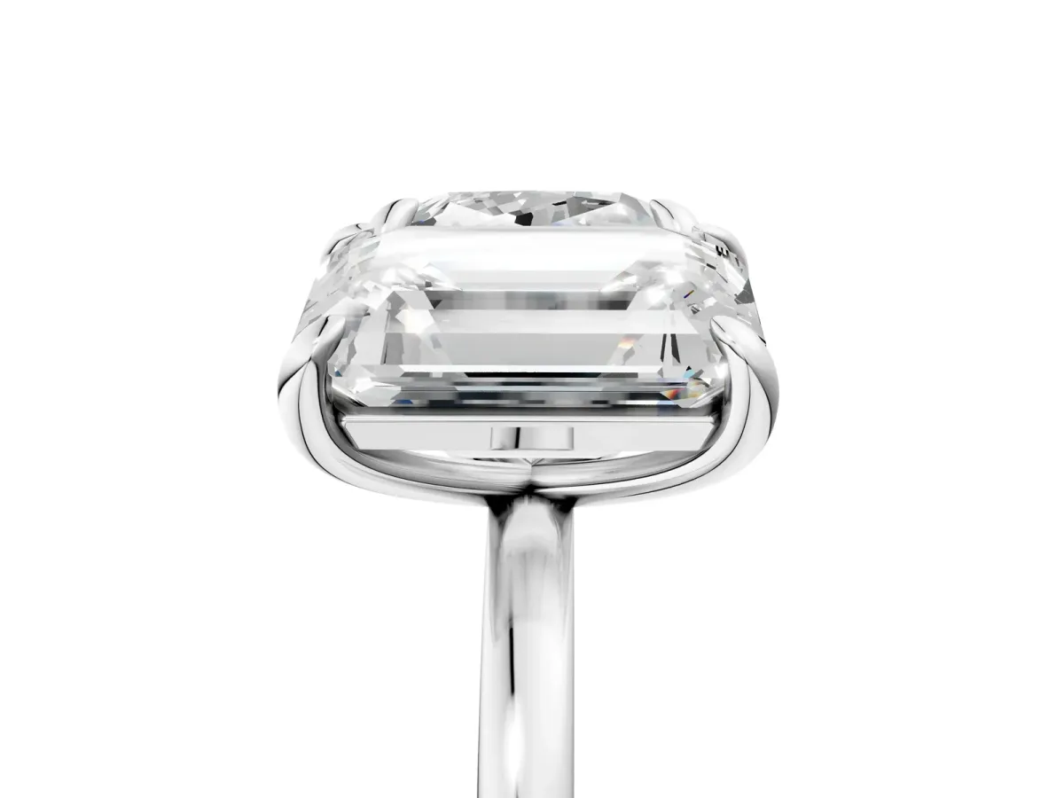 Cushion and Emerald Toi Moi Ring with Prong Setting and Plain Band Silver