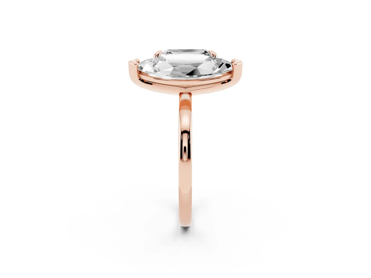 Emerald and Marquise Toi Moi Ring with Prong Setting and Plain Band Rose gold