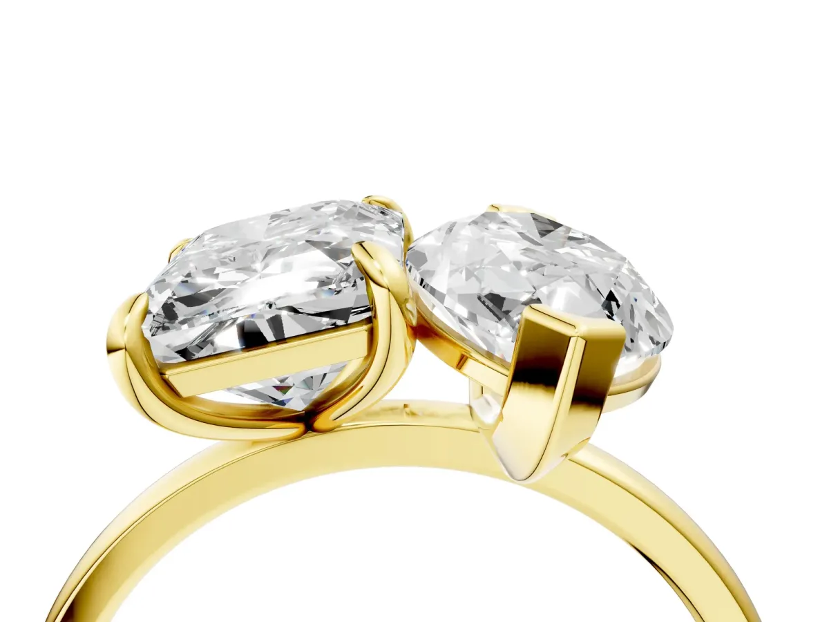 Emerald and Marquise Toi Moi Ring with Prong Setting and Plain Band Yellow gold