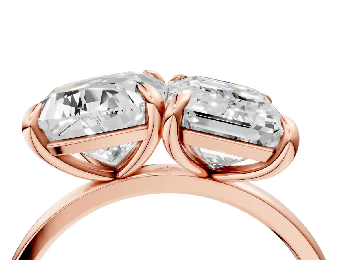 Cushion and Emerald Toi Moi Ring with Prong Setting and Plain Band Rose gold