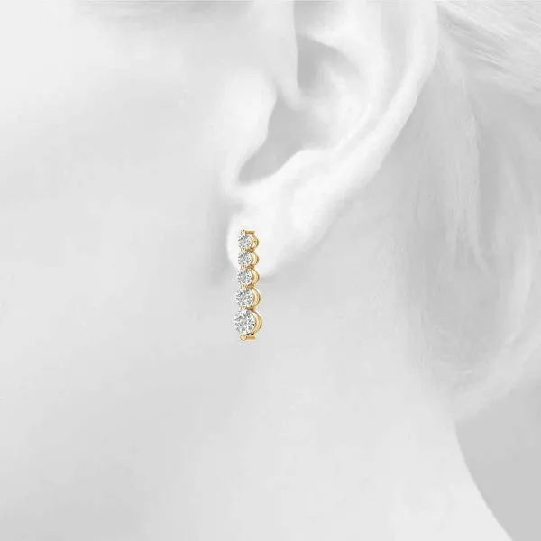 Round Diamond Prong Set Drop Earrings Yellow gold