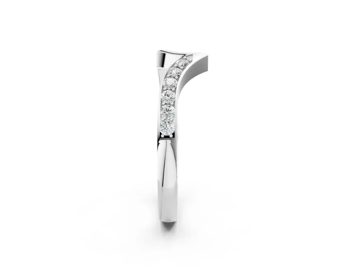 Chevron Diamond Pavé Twist Band Platinum