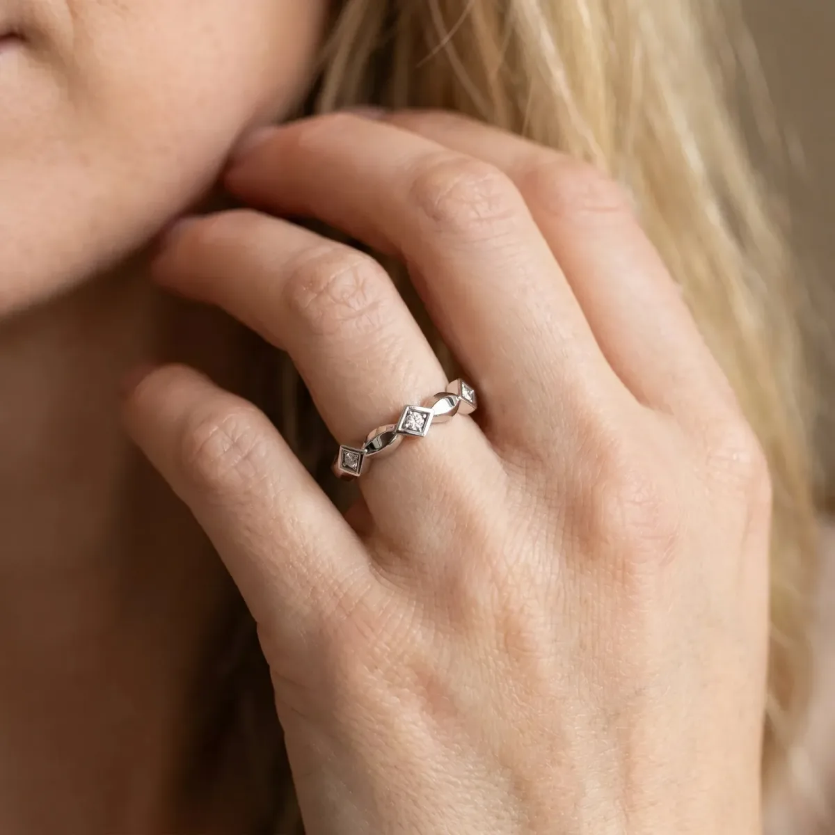 Square Diamond Twist Band with Bezel Setting White gold