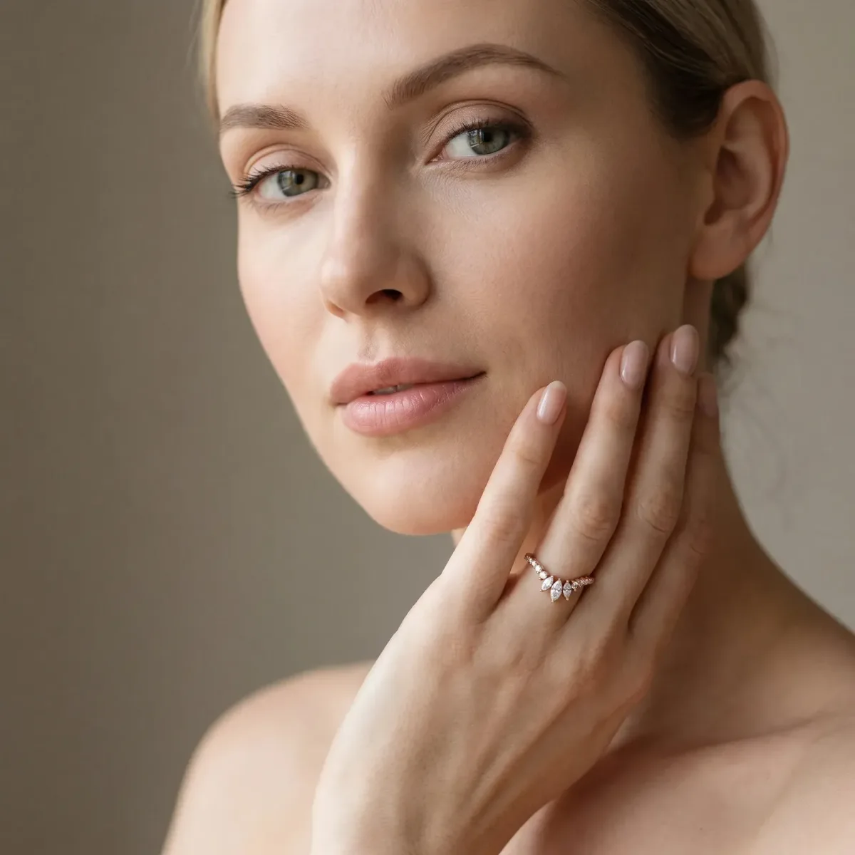 Chevron Marquise and Round Diamond Open Band with Prong Setting Rose gold