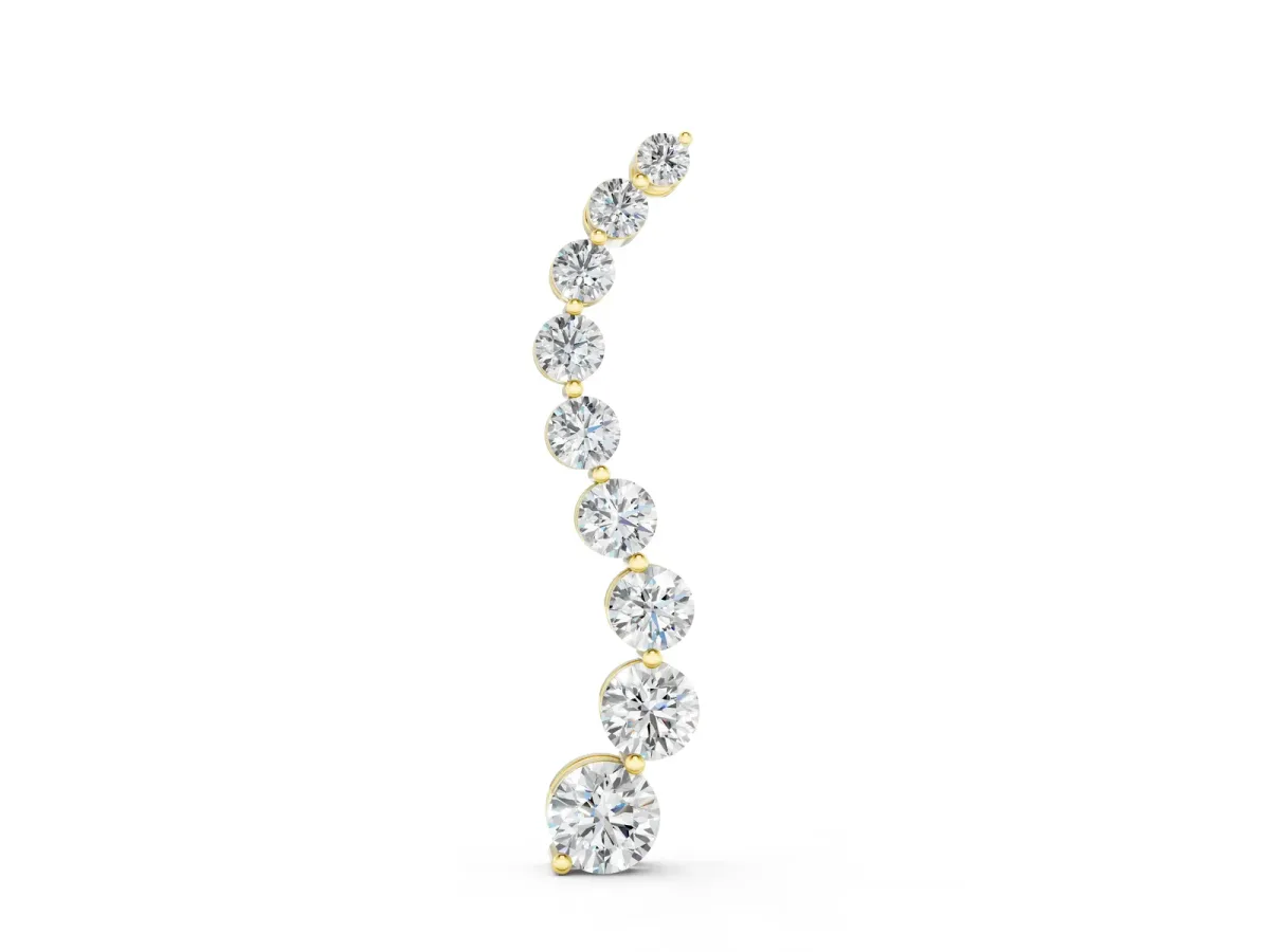 Round Diamond Graduated Prong Set Pendant Yellow gold