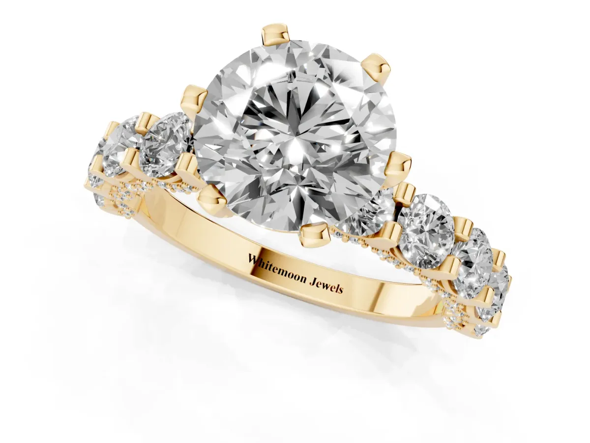 Round Diamond Mens Ring with Graduated Side Stones Yellow gold