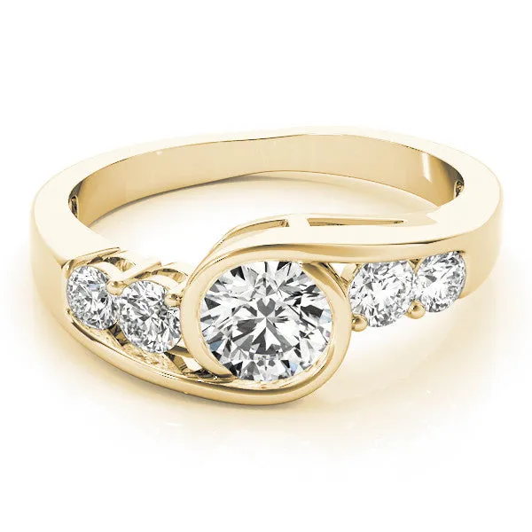 Bezel Set Princess Cut Diamond Bypass Ring with Round Accents Yellow gold