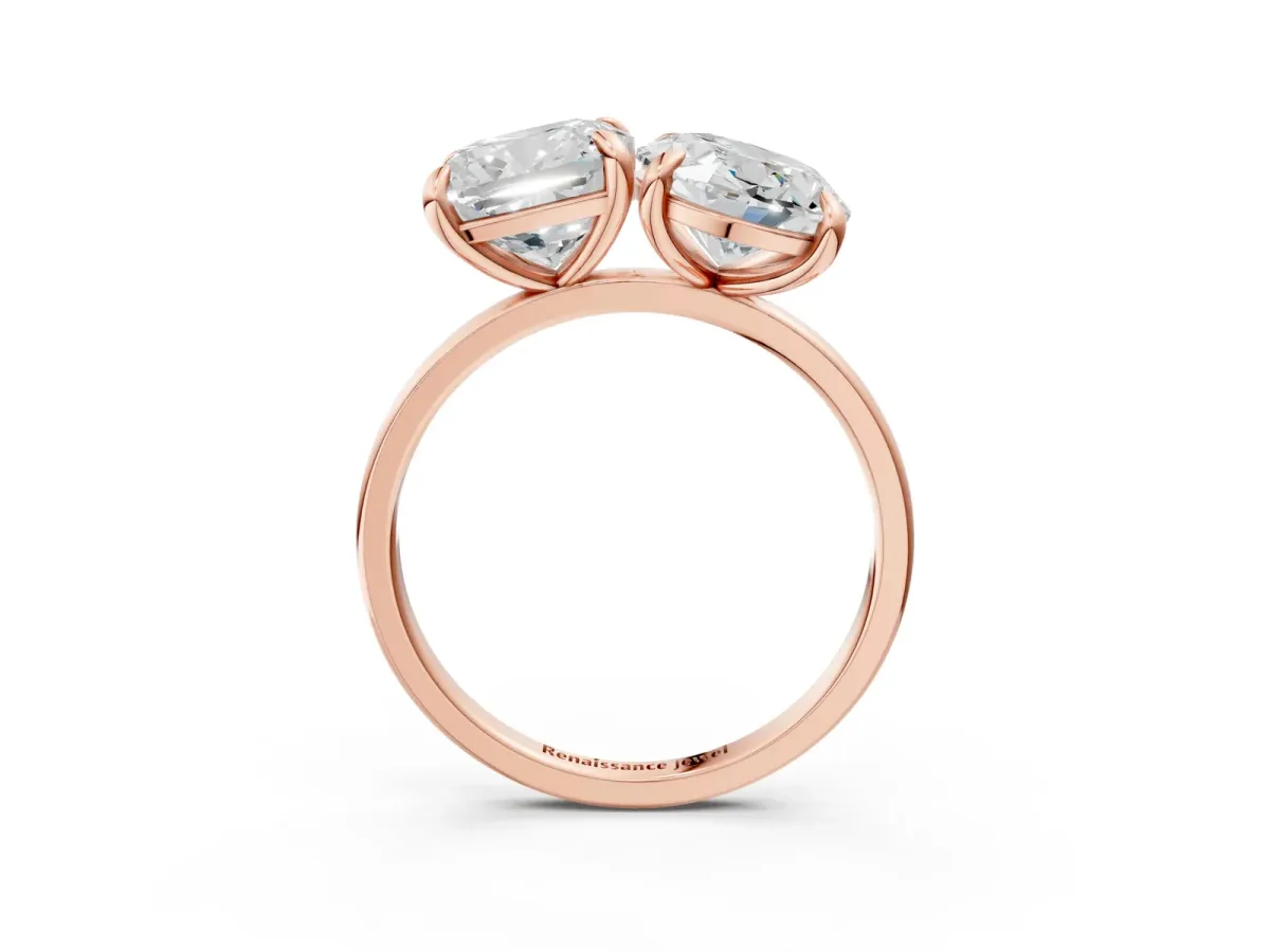 Oval and Cushion Toi Moi Ring with Prong Setting and Plain Band Rose gold