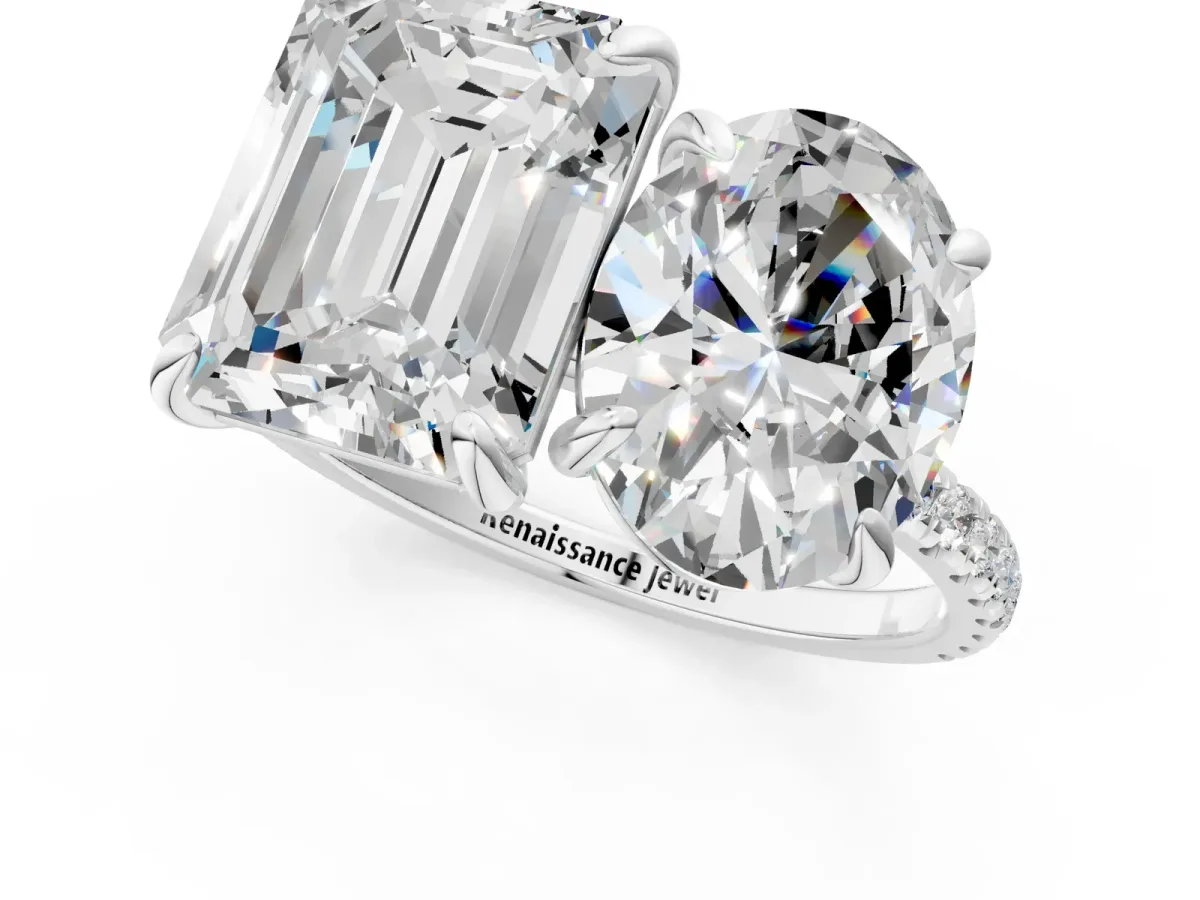 Oval and Emerald Toi Moi Ring with Prong Setting and Pave Band Silver