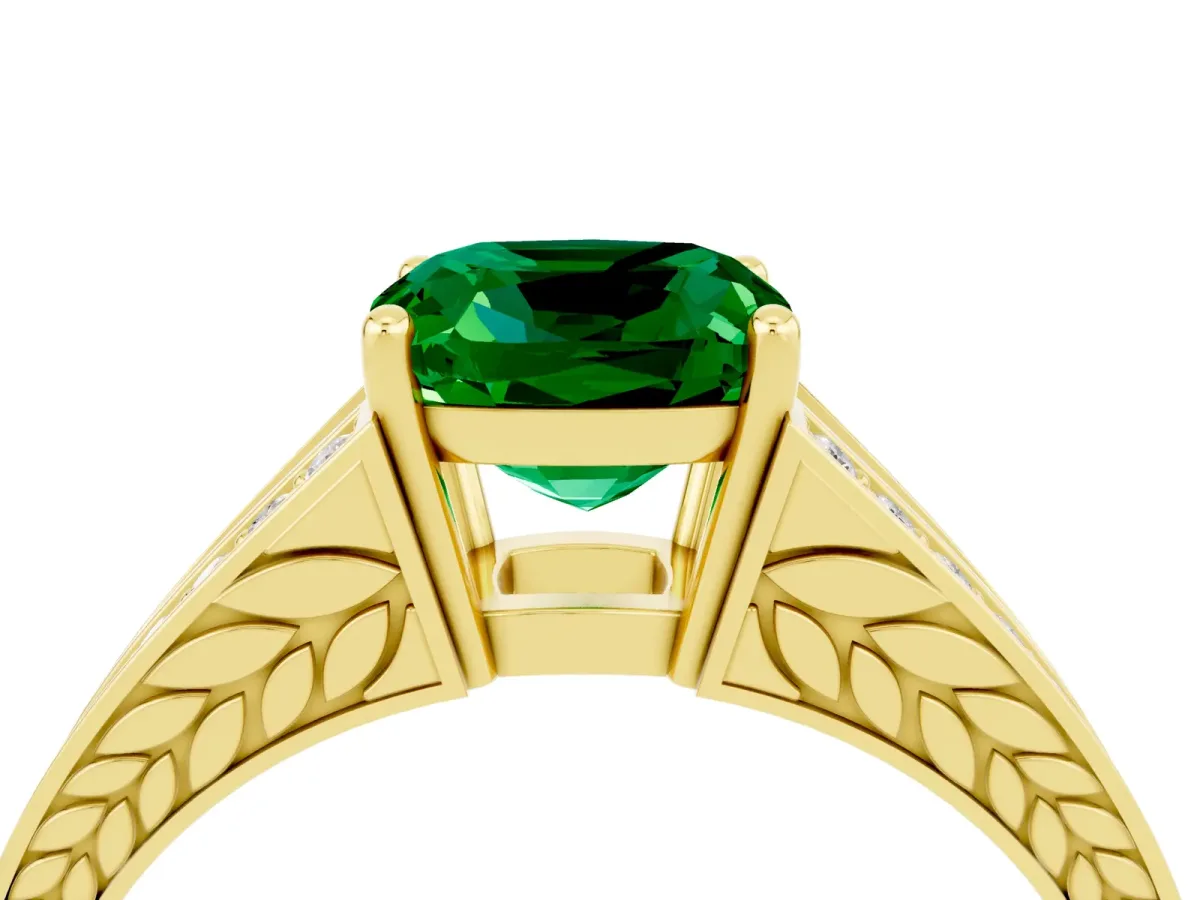 Cushion Cut Emerald Split Shank Ring with Pavé Band and Four-Prong Setting Yellow gold