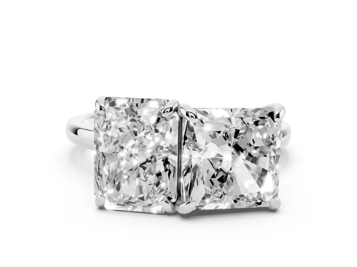 Radiant and Princess Toi Moi Ring with Prong Setting and Plain Band White gold