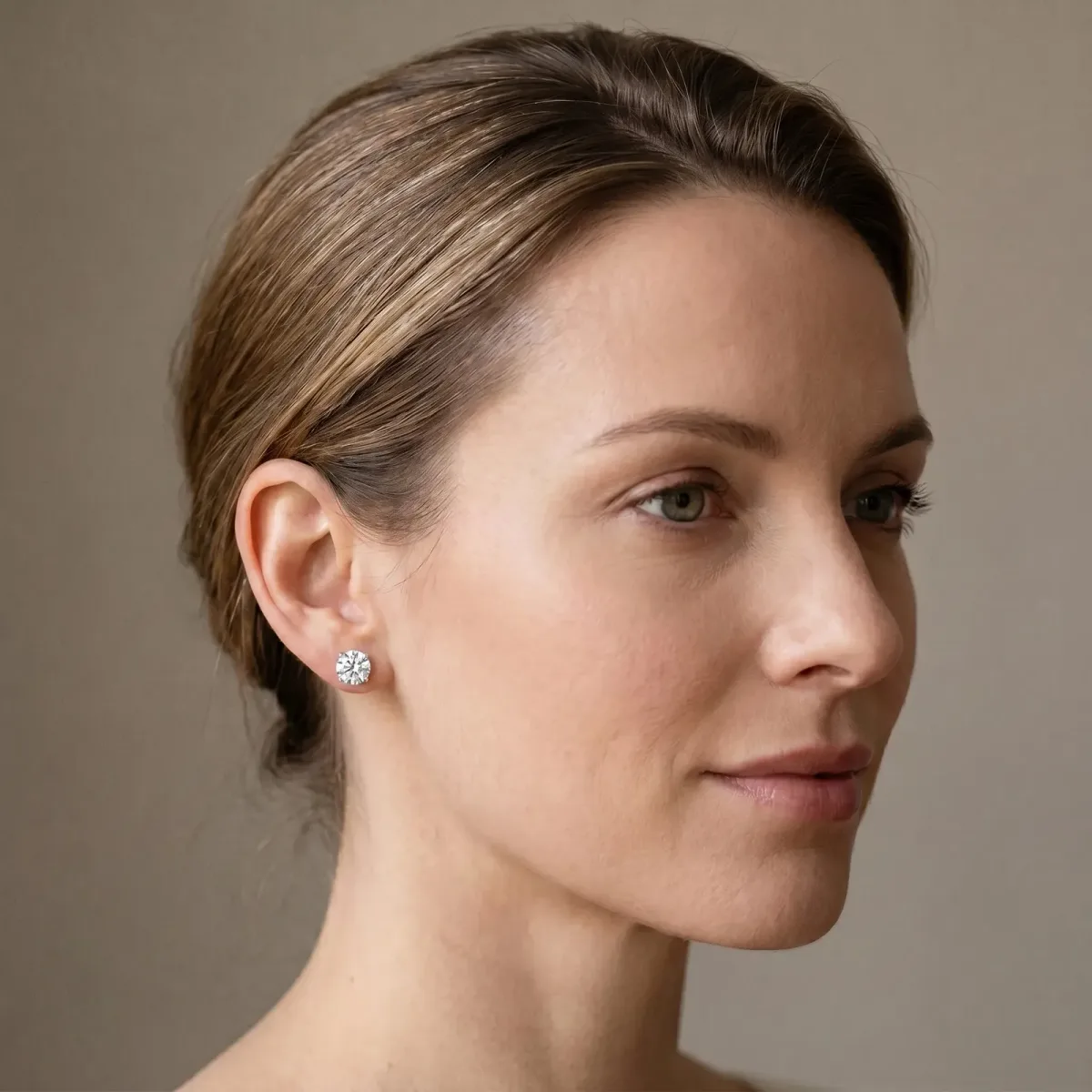 Round Cut Diamond Stud Earrings Silver