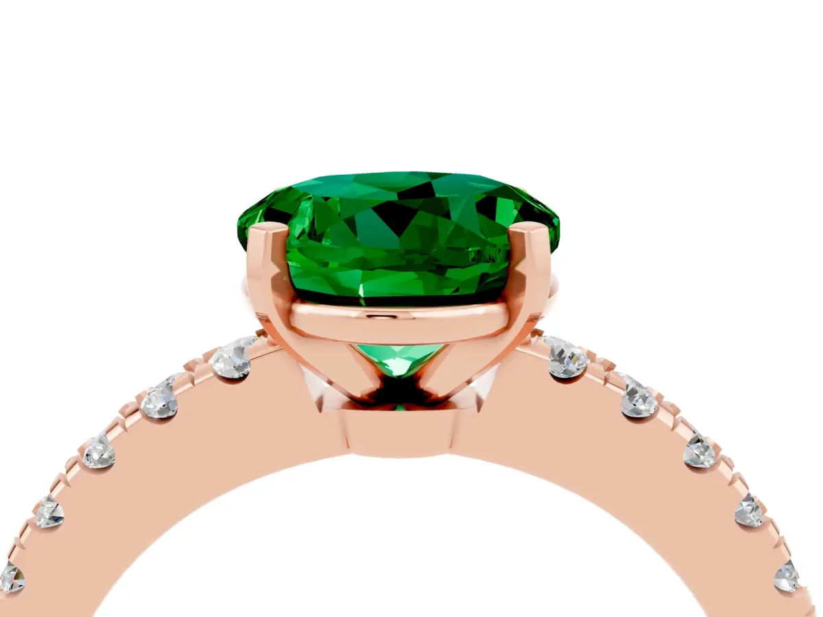 Round Cut Solitaire Emerald with Pavé Band and Four-Prong Setting Rose gold