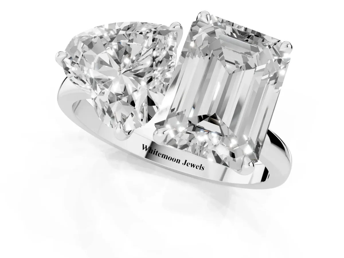 Heart Cut and Emerald Cut Toi Moi Ring with Prong Setting Platinum