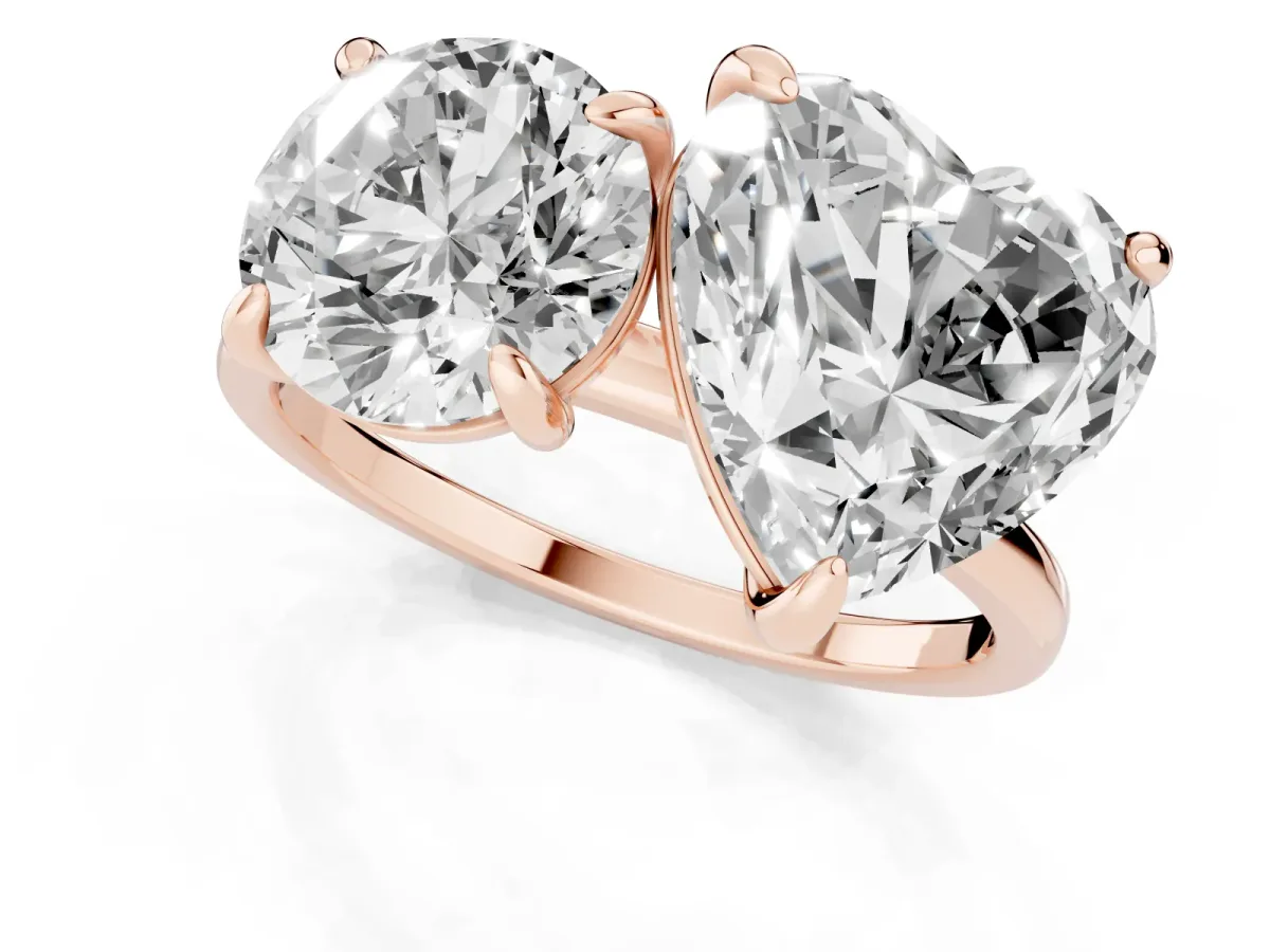 Round and Heart Toi Moi Ring with Prong Setting and Plain Band Rose gold