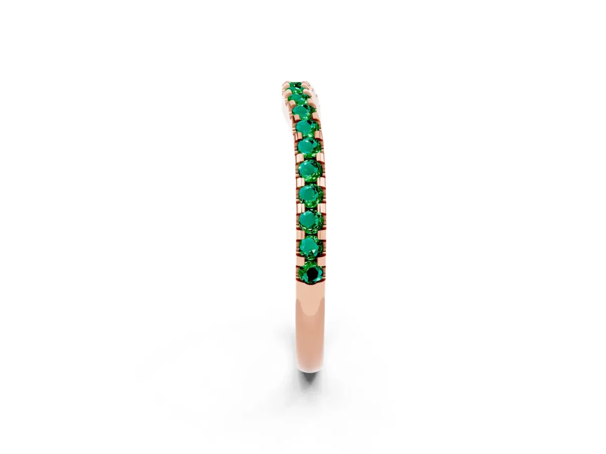 Round Emerald Pavé Curved Wedding Band Rose gold