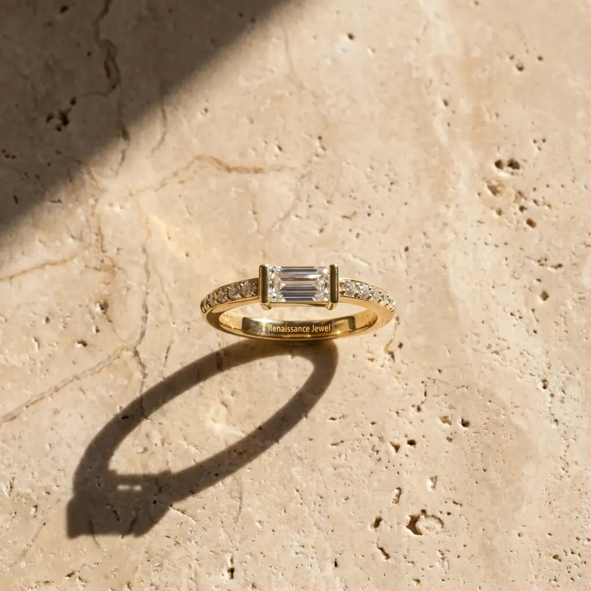 Baguette Diamond Pavé Band with Bar Setting Yellow gold