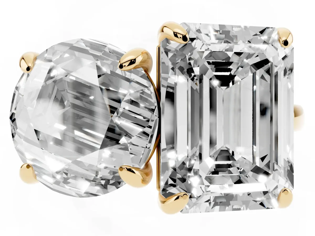 Round and Radiant Toi Moi Ring with Prong Setting and Plain Band Yellow gold