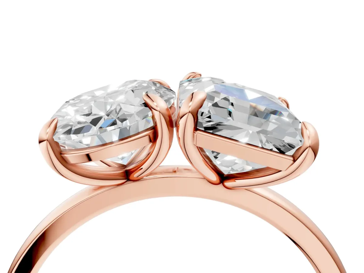 Oval and Radiant Toi Moi Ring with Prong Setting and Plain Band Rose gold