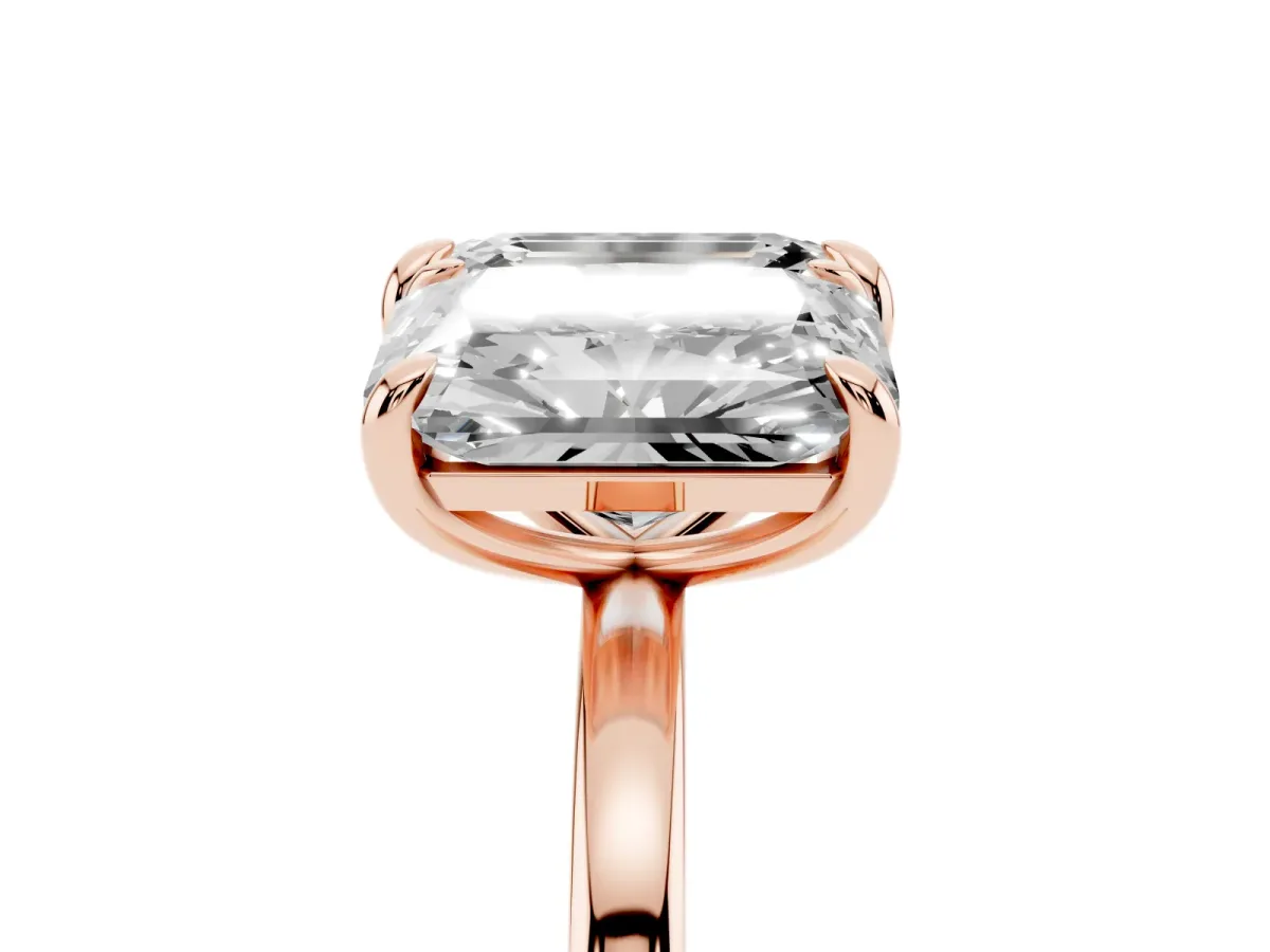 Emerald and Radiant Toi Moi Ring with Prong Setting and Plain Band Rose gold