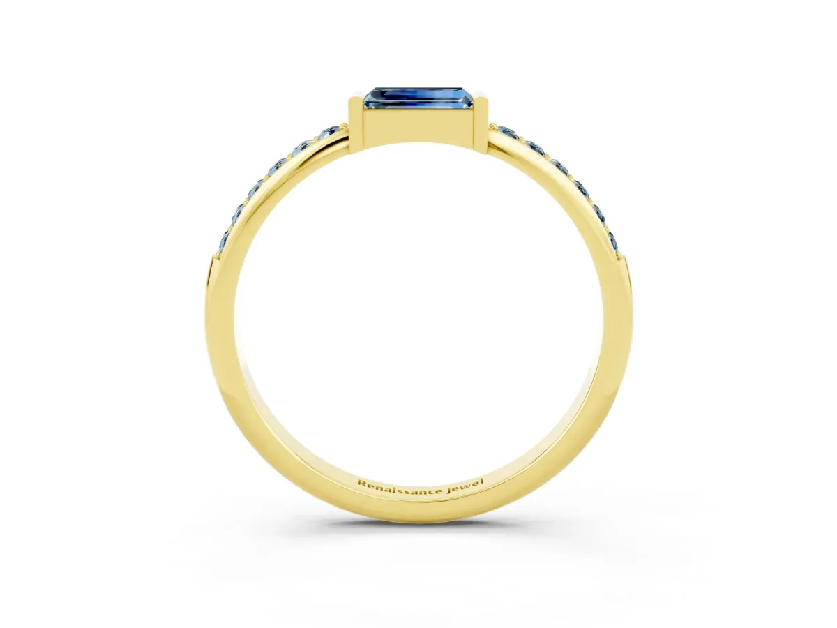 Baguette Aquamarine Pavé Band with Bar Setting Yellow gold