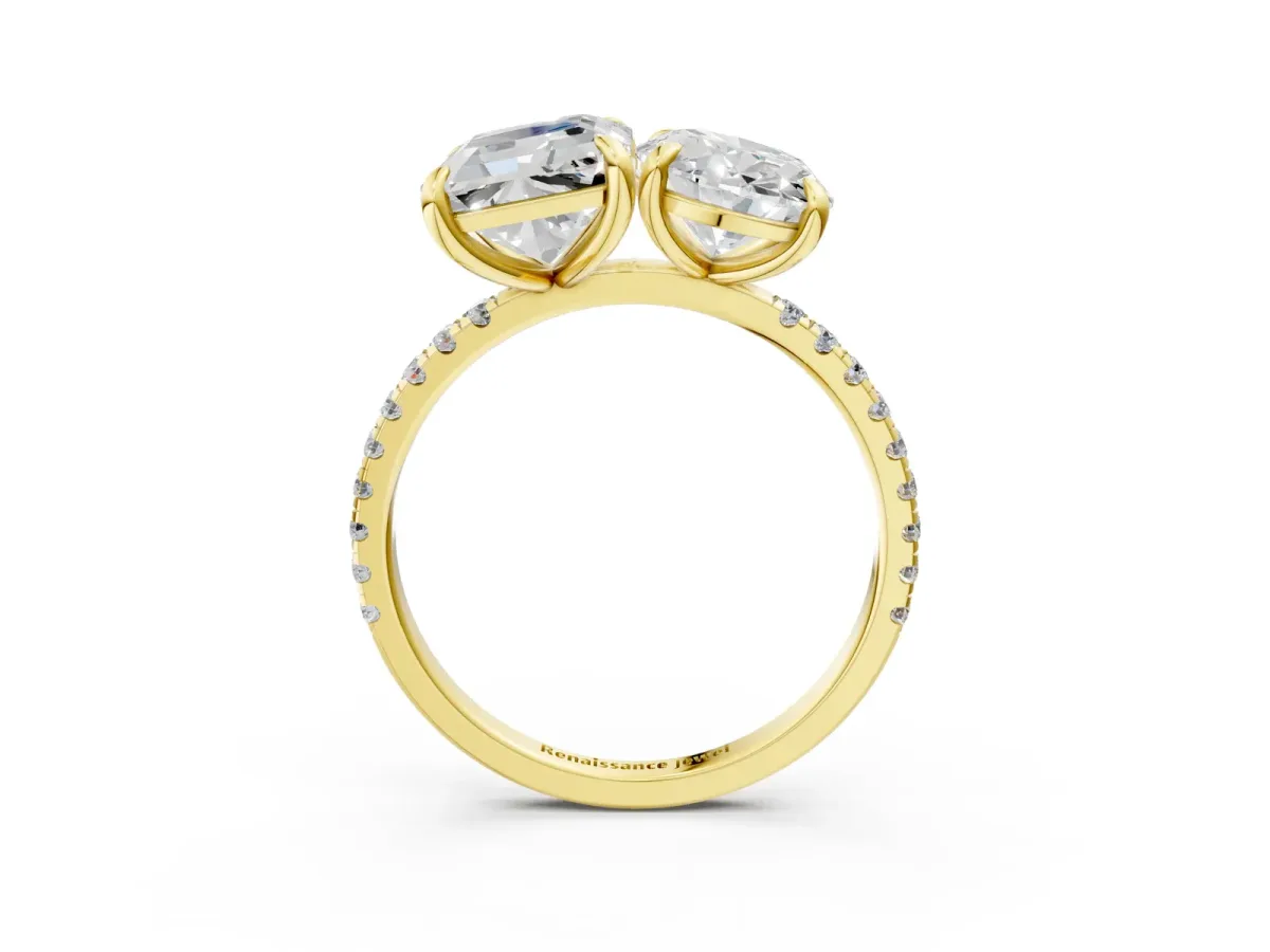 Oval and Emerald Toi Moi Ring with Prong Setting and Micro Pave Band Yellow gold