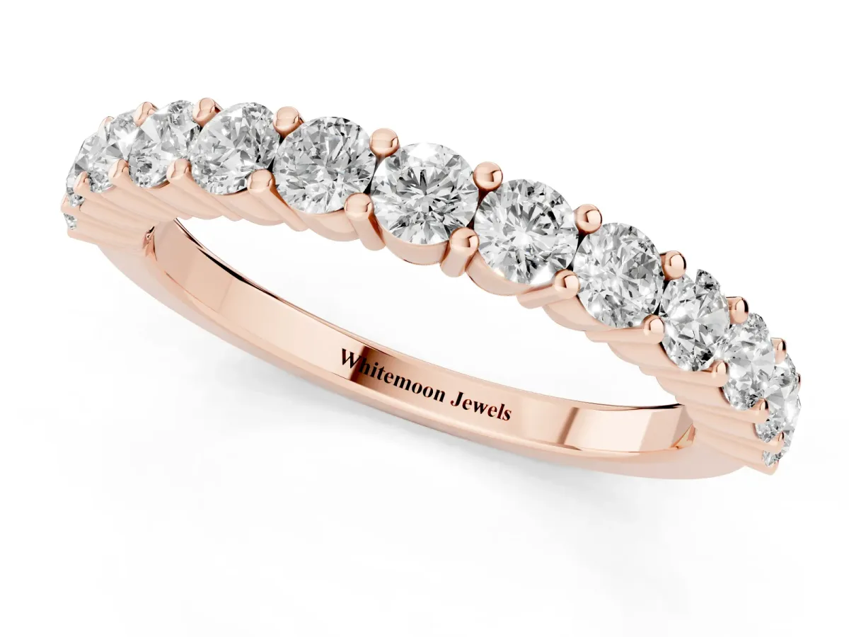 Alternating Round Diamond Promise Ring with Round Diamond Accents Rose gold