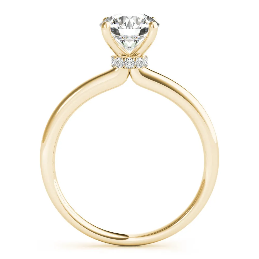 Round Cut Diamond Solitaire Ring with Classic Band and Four-Prong Setting Yellow gold