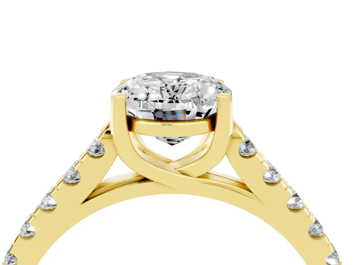 Oval Cut Moissanite Pavé Band Solitaire Ring with Prong Setting Yellow gold