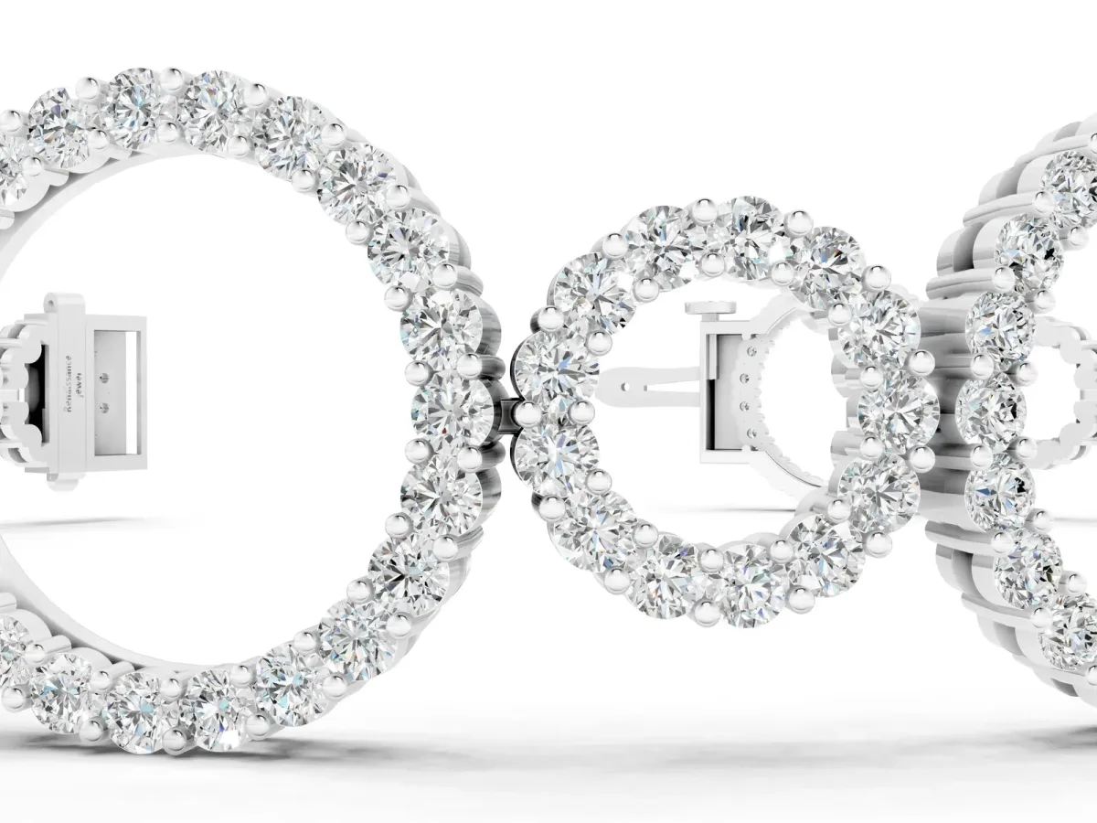 Round Cut Diamond Halo Circle Link Bracelet with Pave Setting White gold