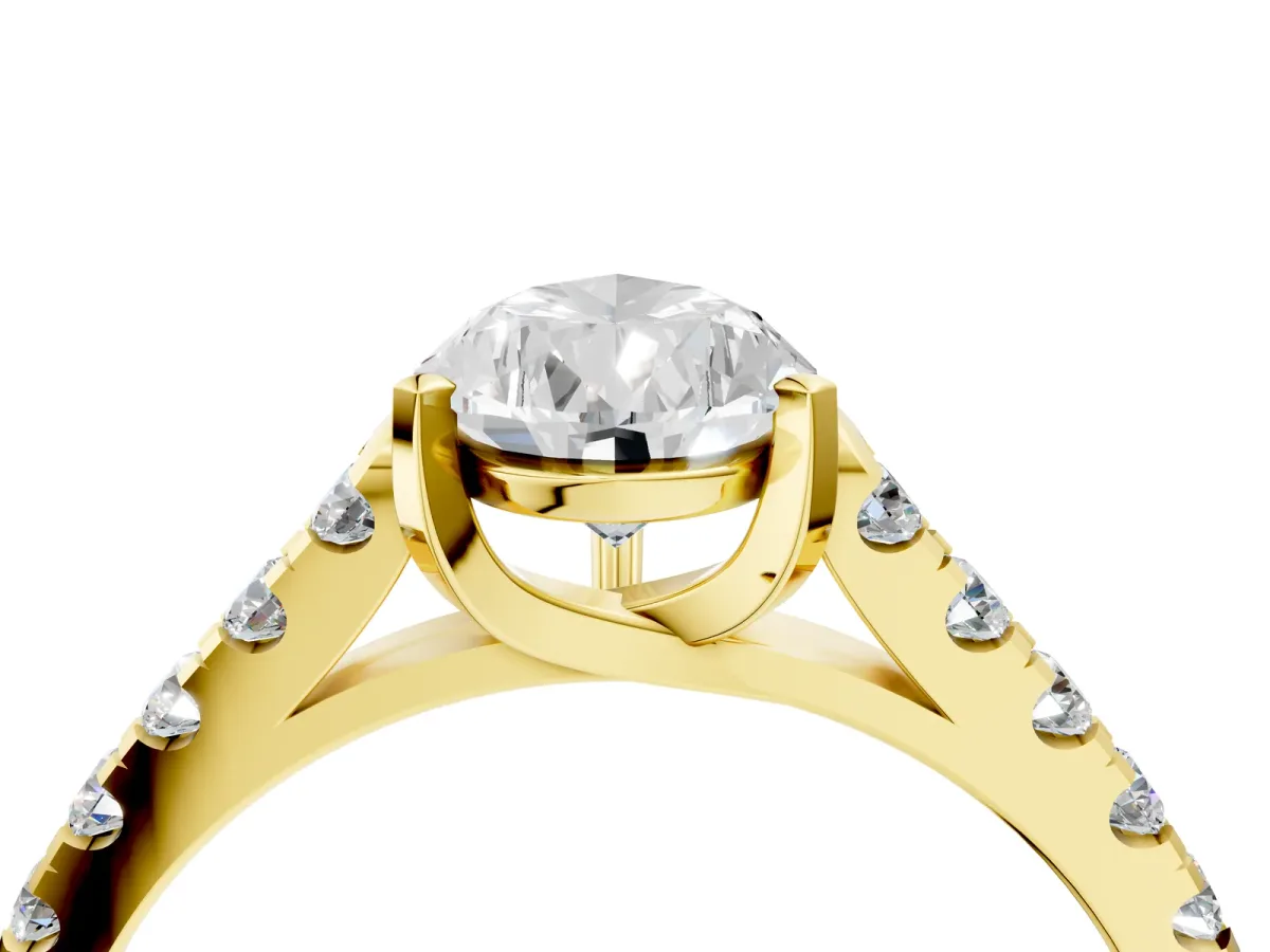 Pear Cut Diamond Pavé Band Solitaire Ring with Prong Setting Yellow gold