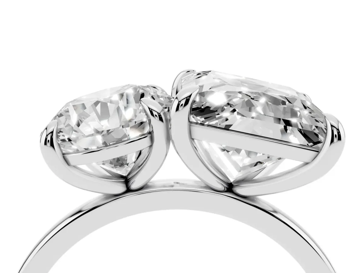 Round and Princess Toi Moi Ring with Prong Setting and Plain Band Silver
