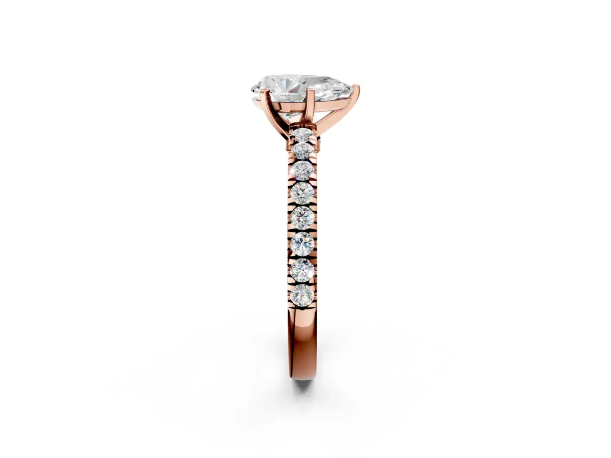 Pear Cut Solitaire Diamond with Pavé Band and Four-Prong Setting Rose gold