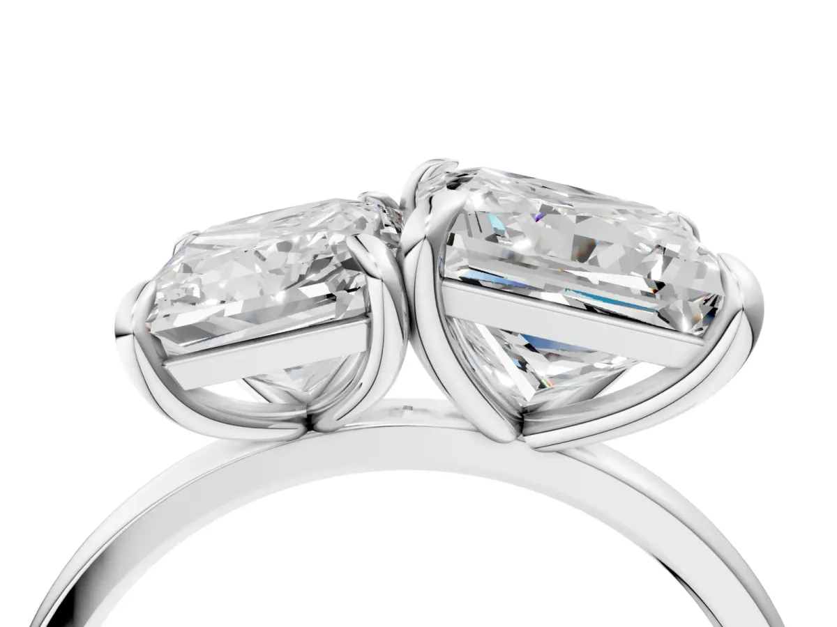 Radiant and Princess Toi Moi Ring with Prong Setting and Plain Band Silver
