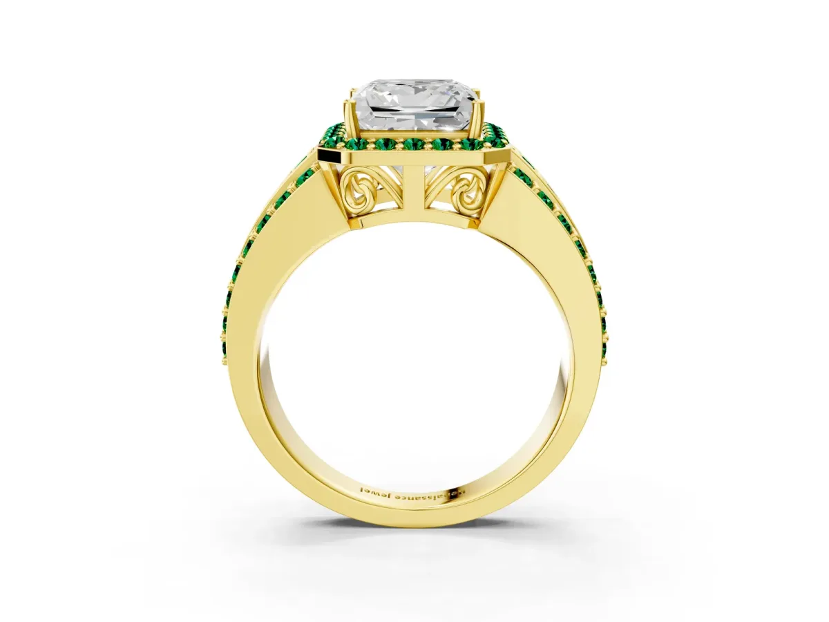 Princess Cut Halo Diamond Ring with Round Emerald Split Shank and Prong Setting Yellow gold