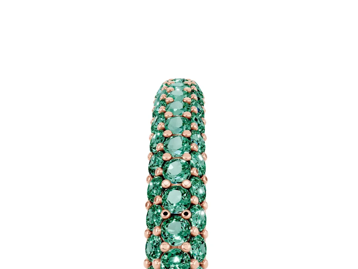 Round Green Sapphire Pavé Eternity Band with Shared Prong Setting Rose gold