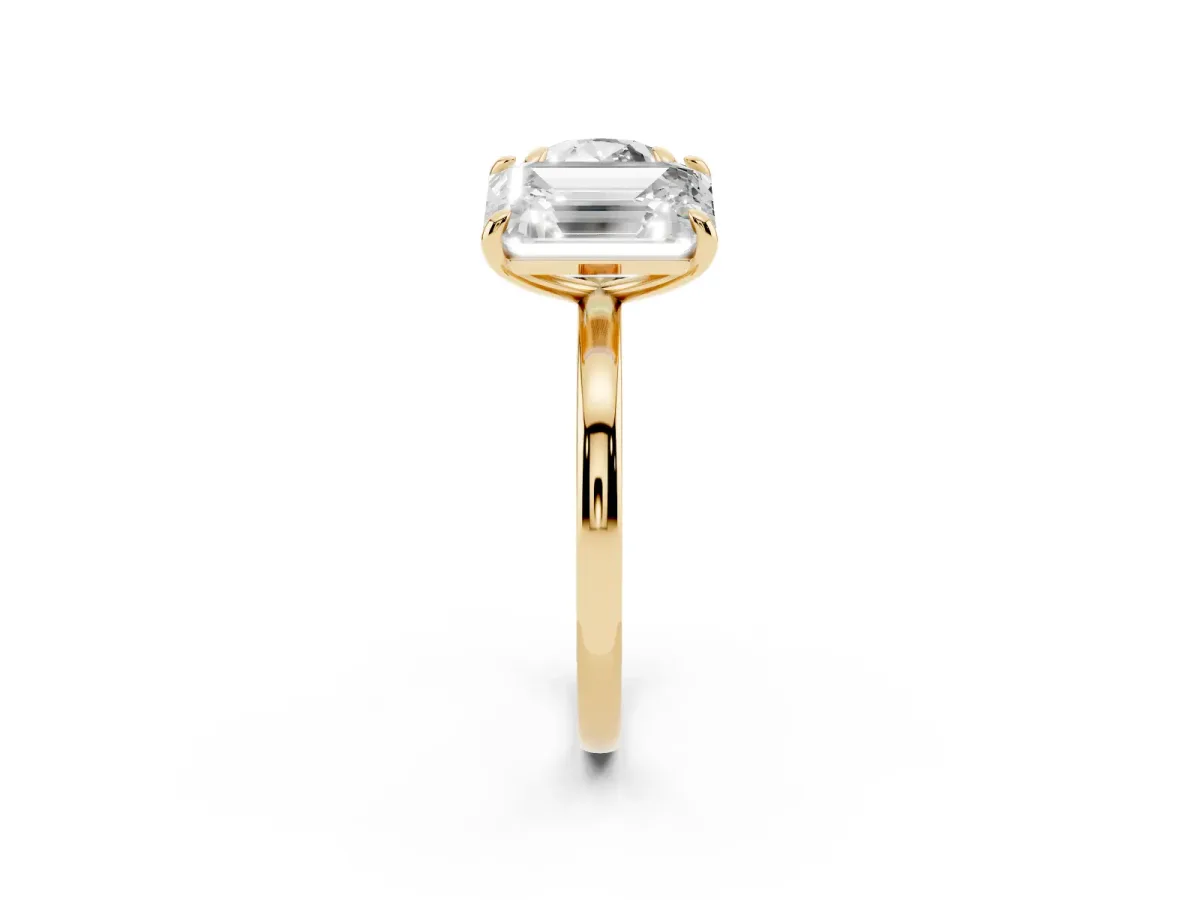 Round and Radiant Toi Moi Ring with Prong Setting and Plain Band Yellow gold