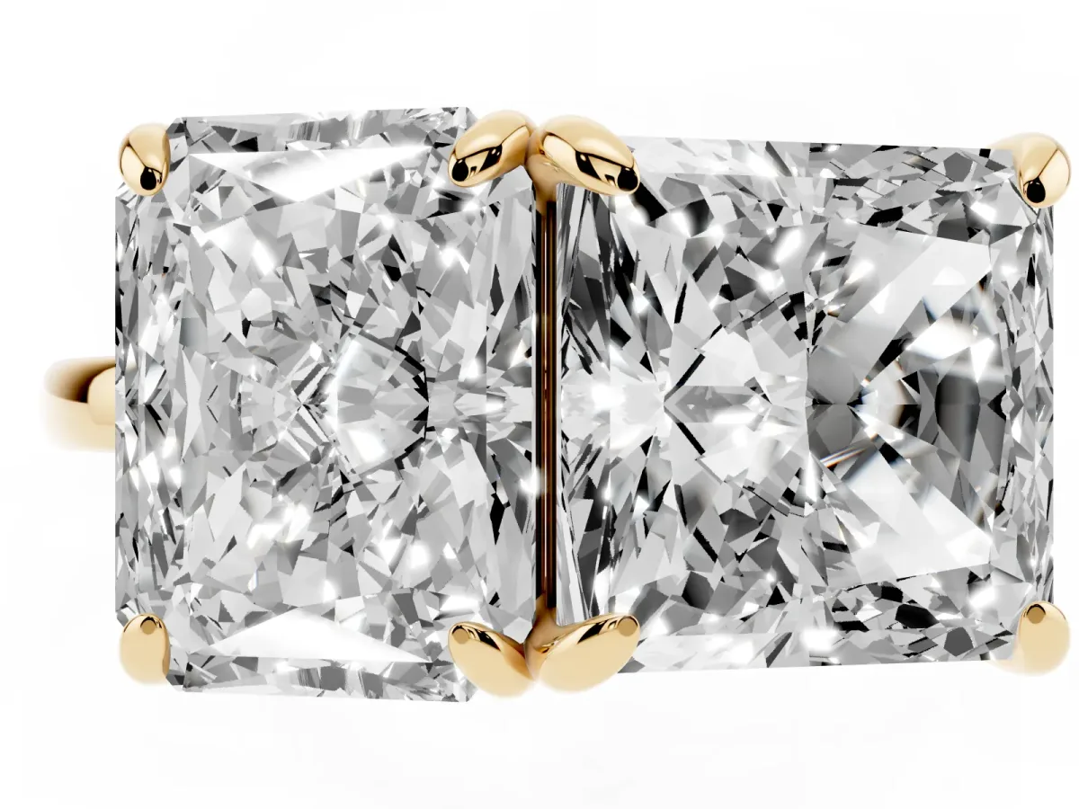 Radiant and Princess Toi Moi Ring with Prong Setting and Plain Band Yellow gold