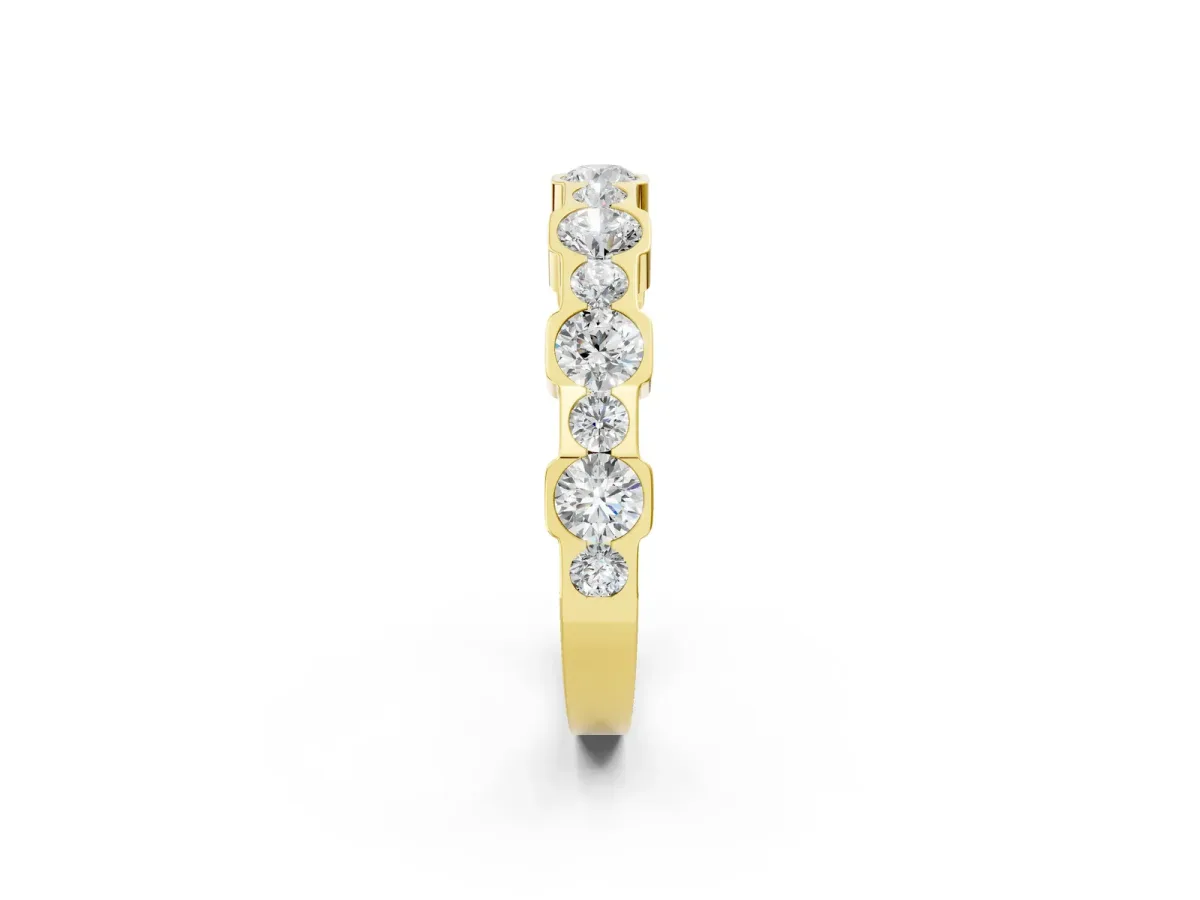 Round Diamond Promise Ring with Round Diamond Accents Yellow gold
