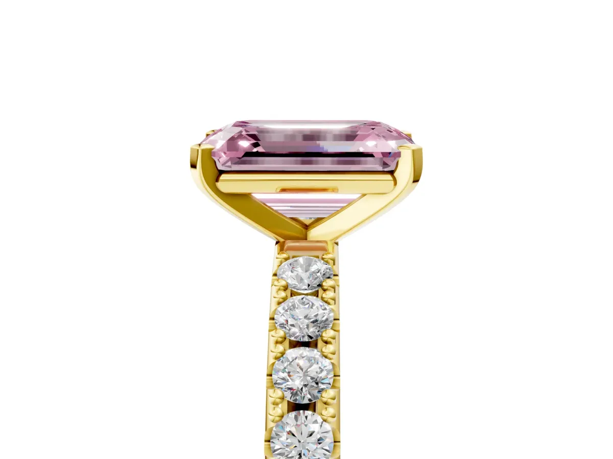 Fancy Pink Emerald Cut Diamond Solitaire Pavé Band with Four-Prong Setting Yellow gold