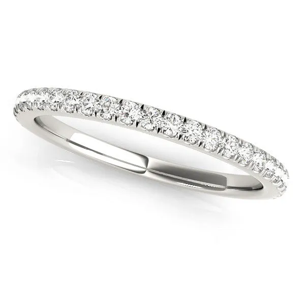 Round Cut Diamond Pavé Eternity Band with Shared Prong Setting White gold